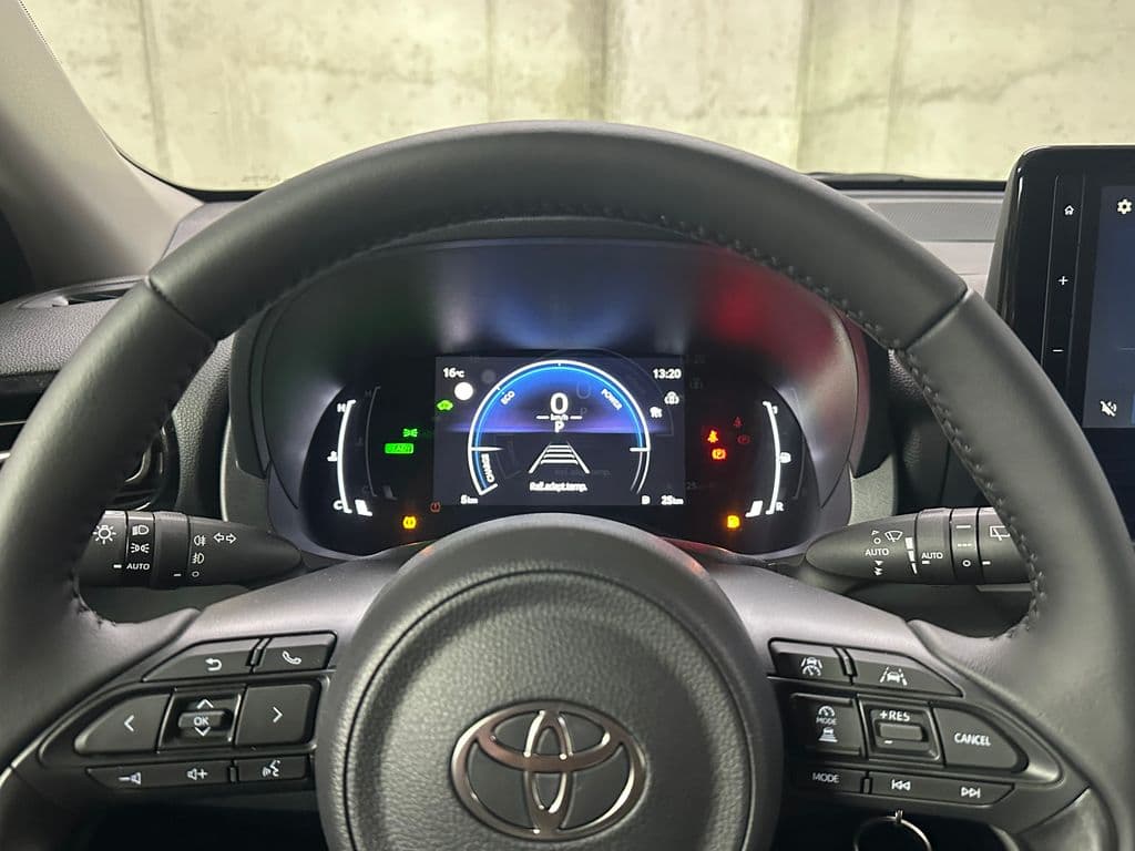 2026 Toyota Yaris - 14