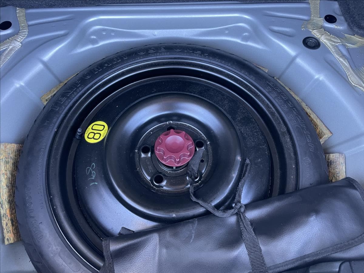 2008 Toyota Auris - 10