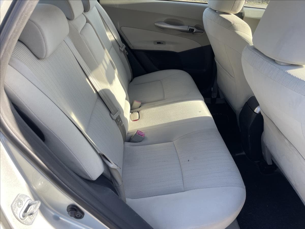 2008 Toyota Auris - 11