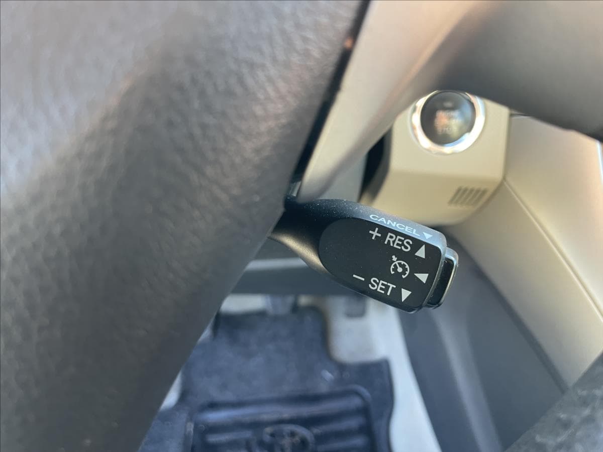 2008 Toyota Auris - 19