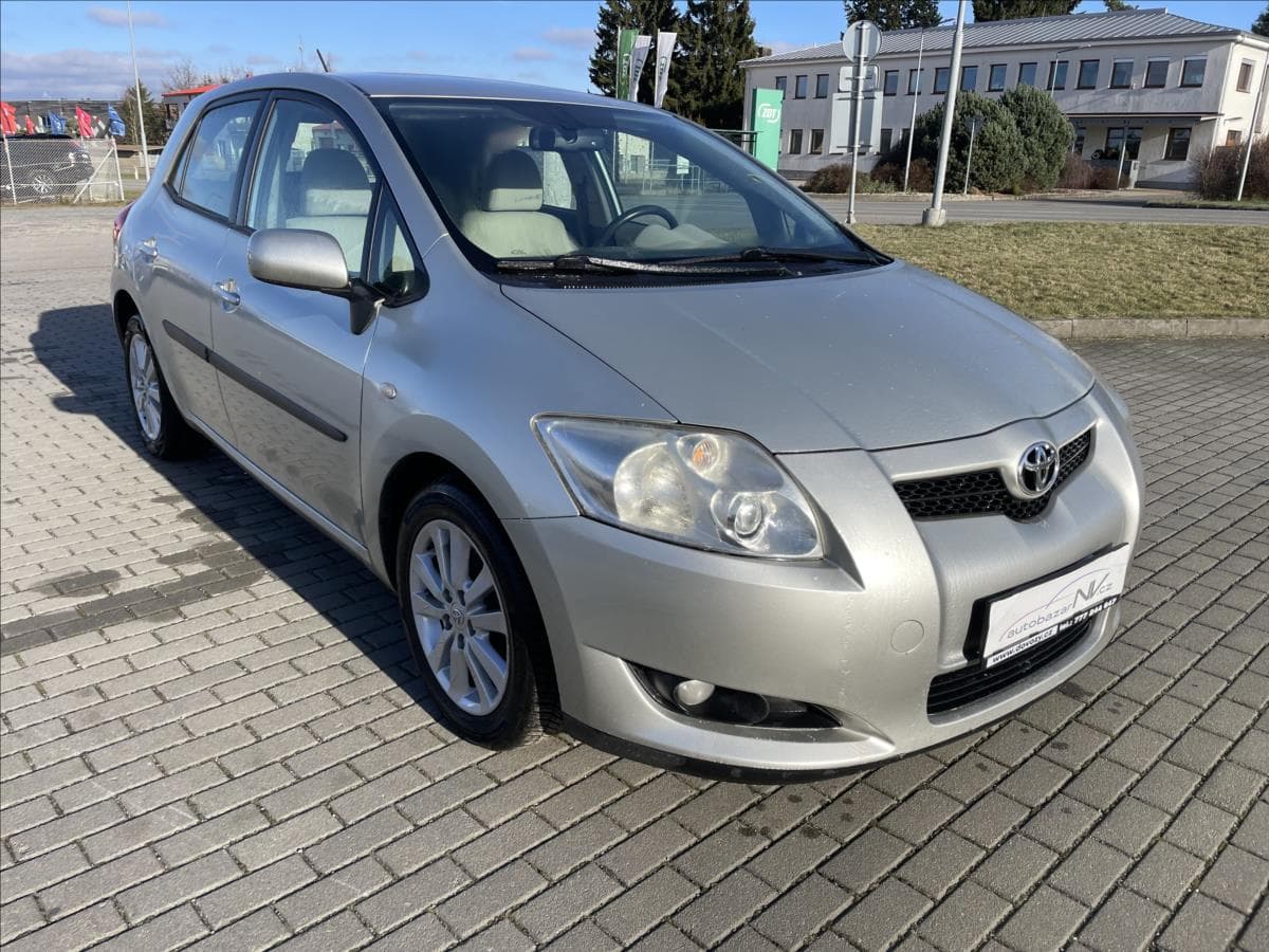 2008 Toyota Auris - 6