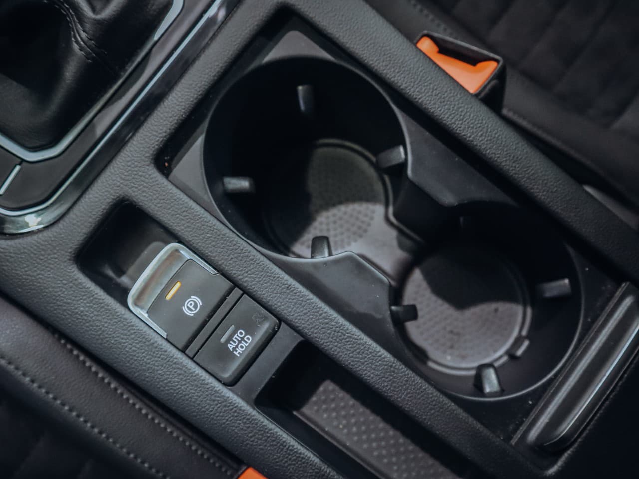 2018 Volkswagen Passat - 16