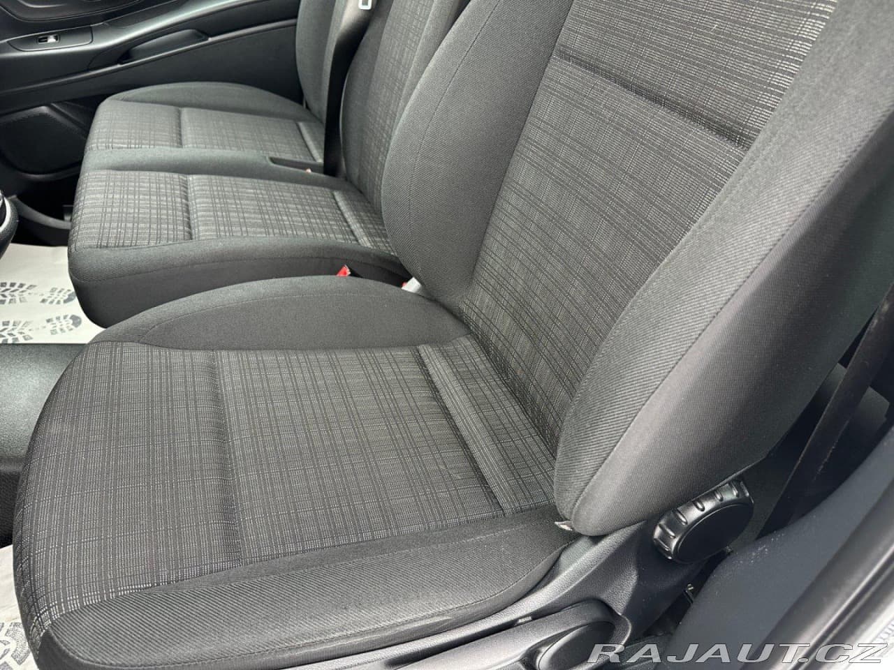 2019 Mercedes-Benz VITO - 13