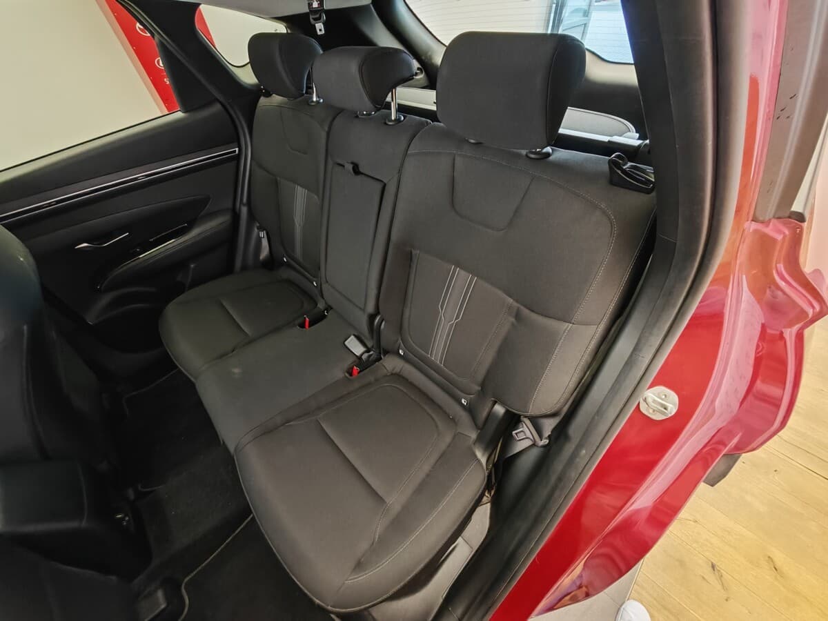 2021 Hyundai Tucson - 18