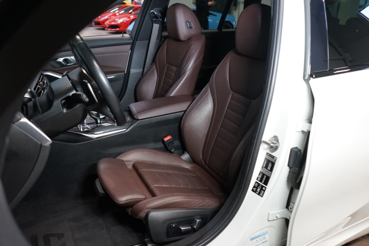 2021 BMW 3-Series - 12