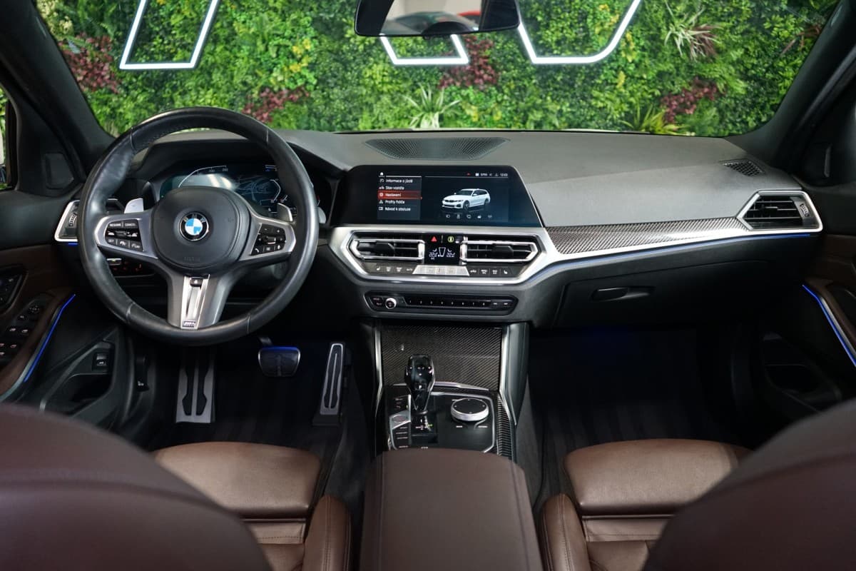 2021 BMW 3-Series - 14