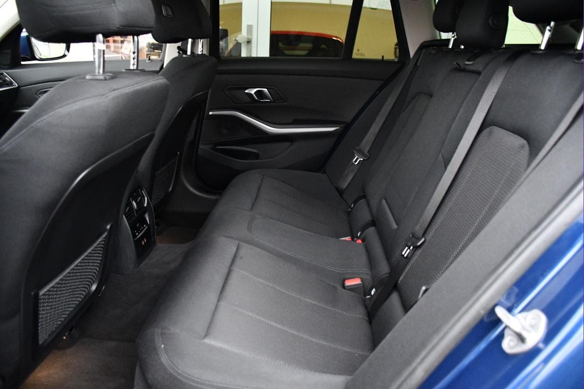 2023 BMW 3-Series - 19