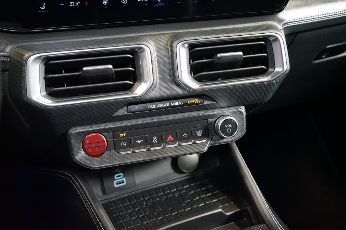 2024 Ford Mustang - 18