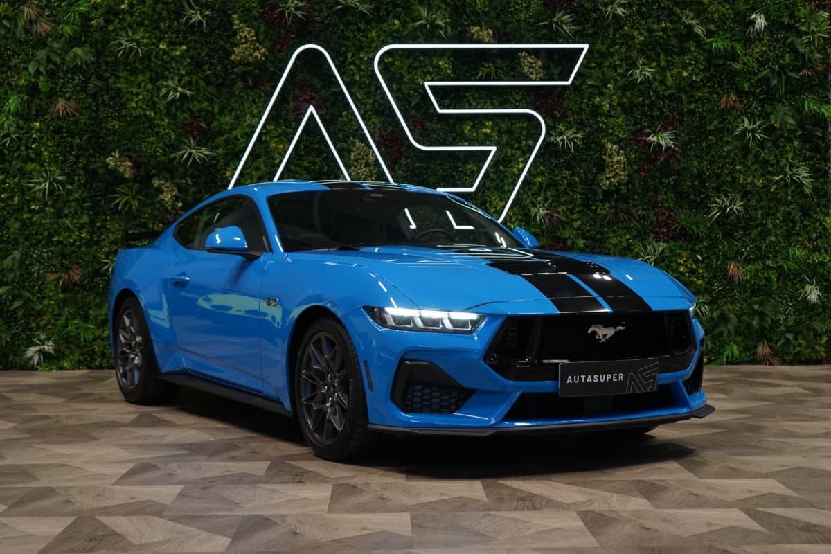 2024 Ford Mustang - 3