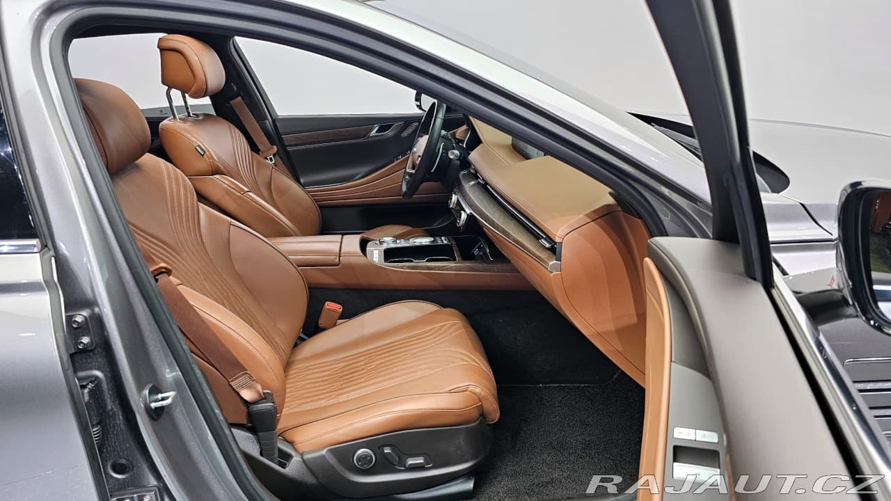 2022 Hyundai Genesis - 11