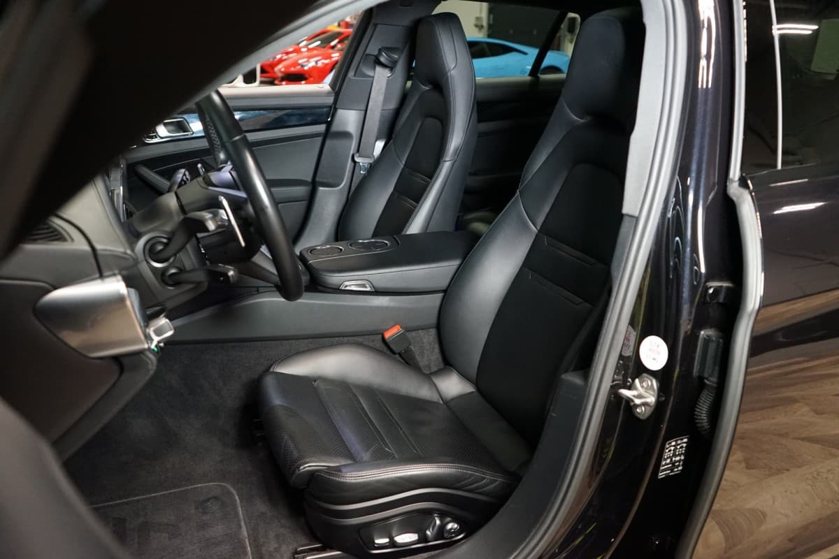 2021 Porsche Panamera - 12