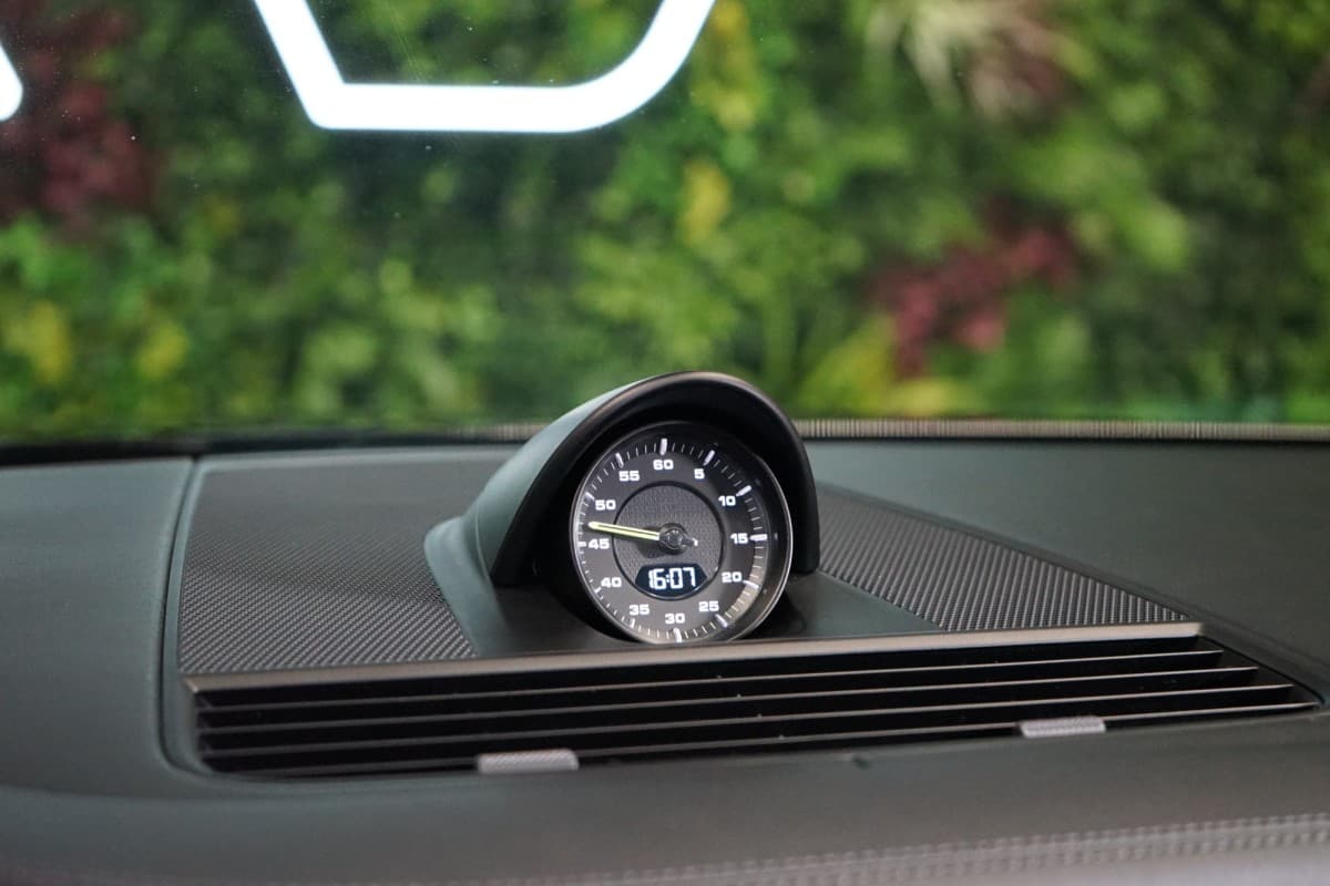 2021 Porsche Panamera - 16