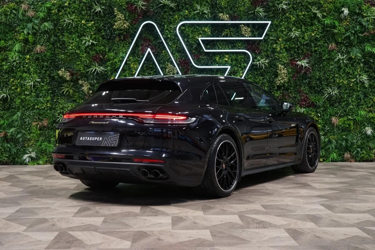 2021 Porsche Panamera - 5