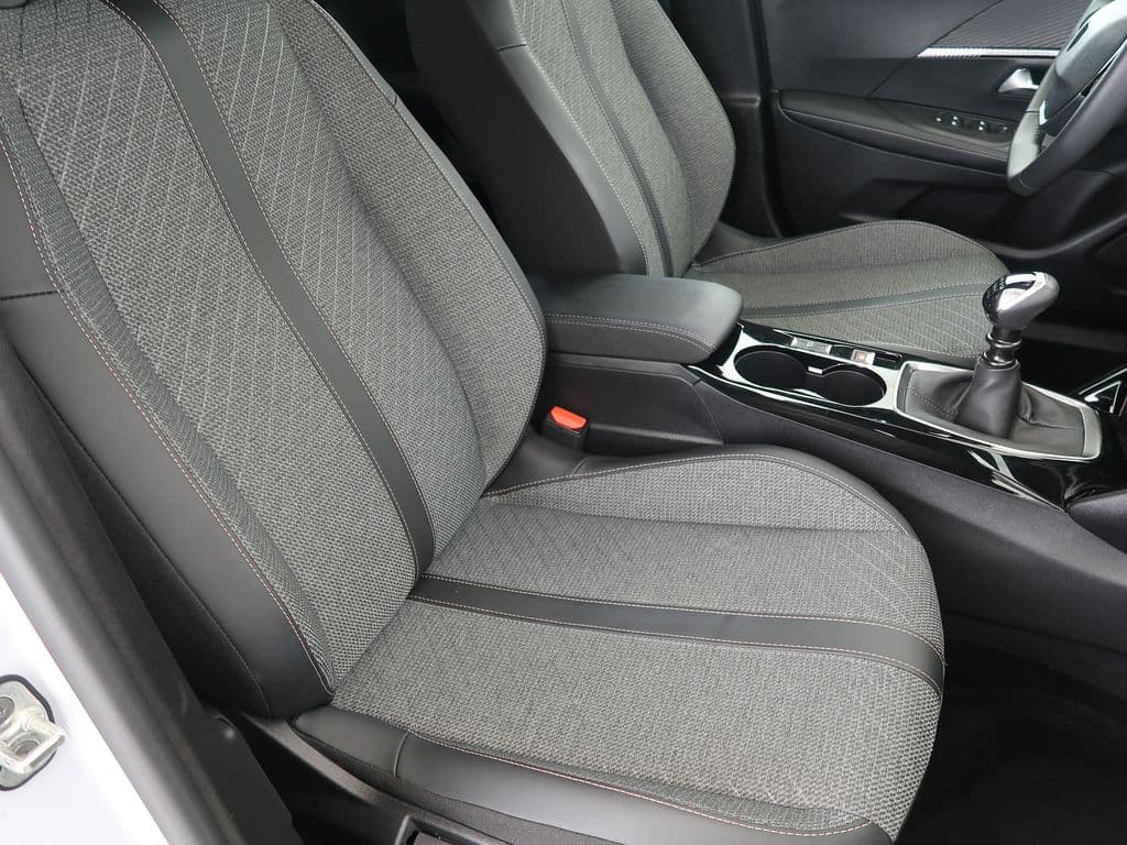 2024 Peugeot 2008 - 14