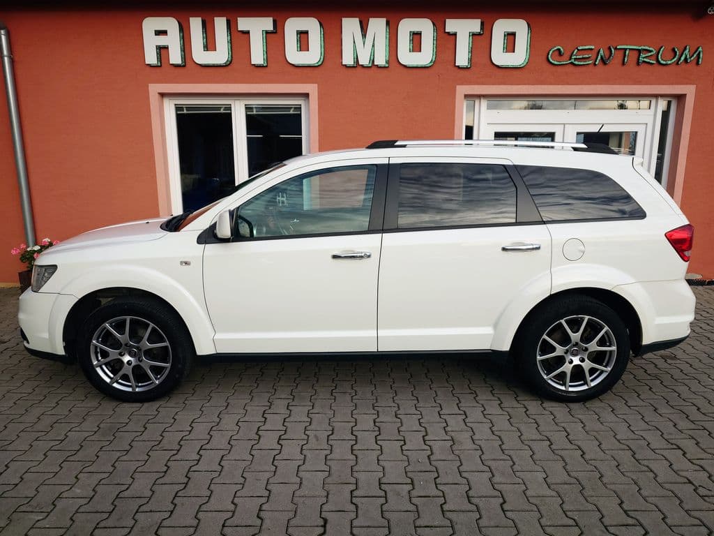 2016 Fiat Freemont - 2