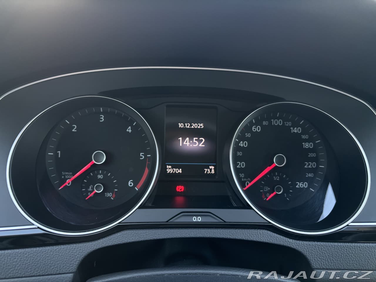 2019 Volkswagen Passat - 13