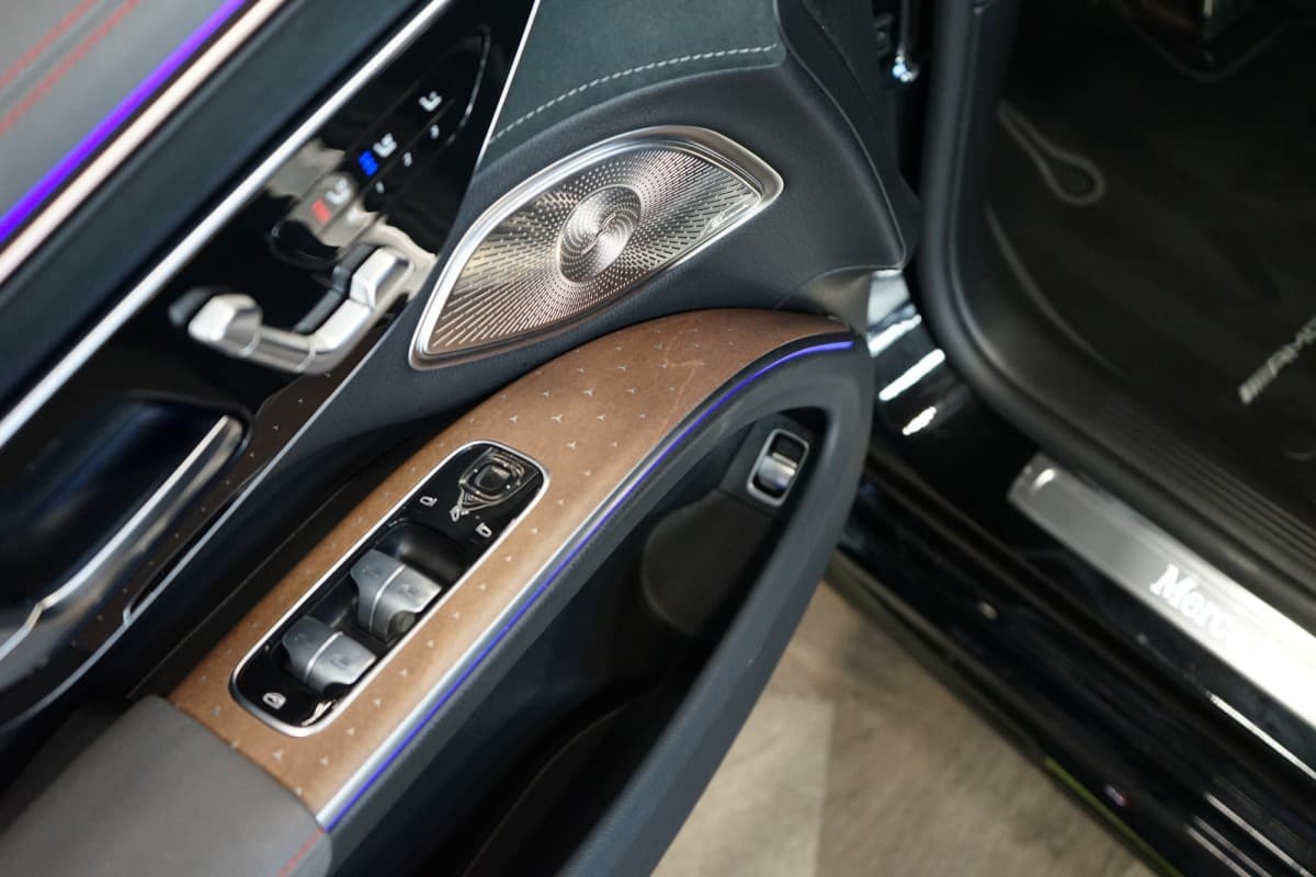 2024 Mercedes-Benz Eqs - 11