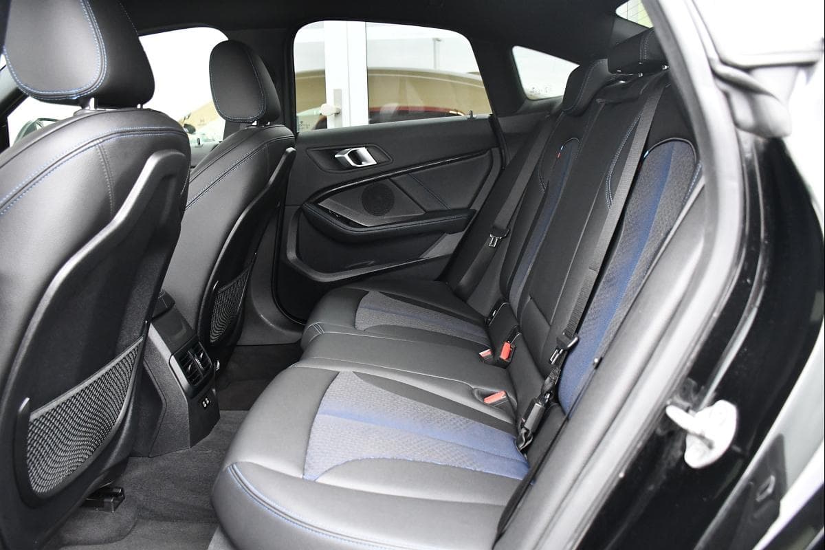 2021 BMW 2-Series - 18