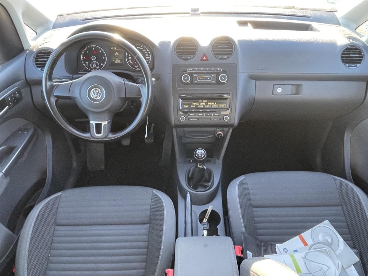 2014 Volkswagen Caddy - 14