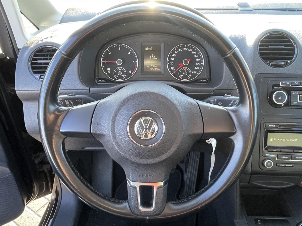 2014 Volkswagen Caddy - 16