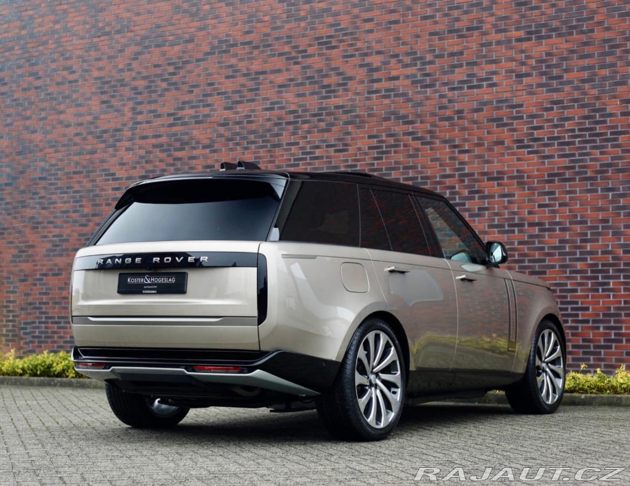 2024 Land Rover Range Rover - 11