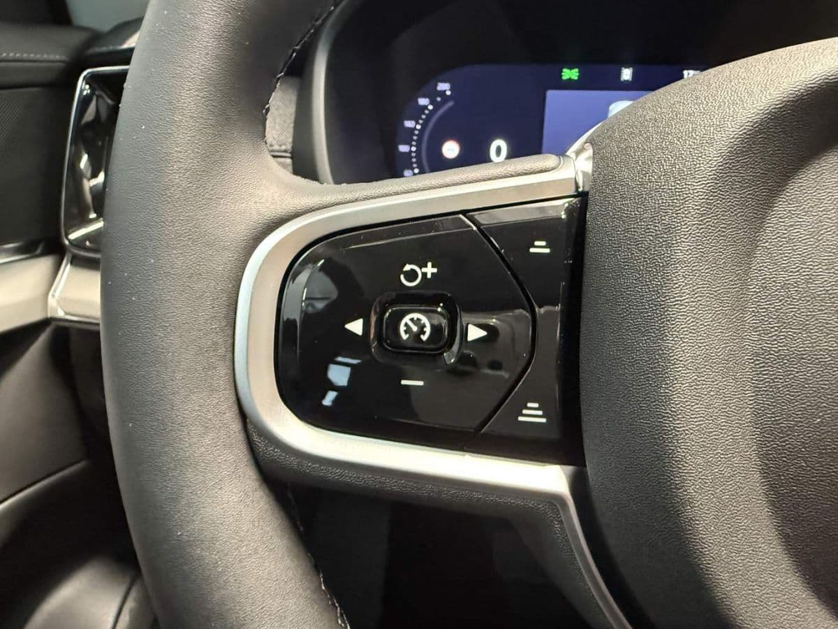 2026 Volvo Xc90 - 10