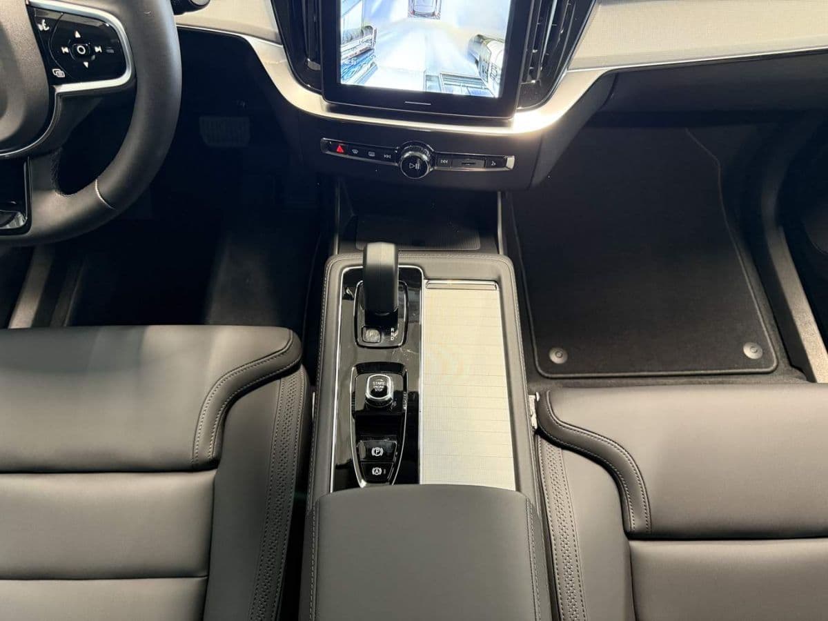 2026 Volvo Xc90 - 14