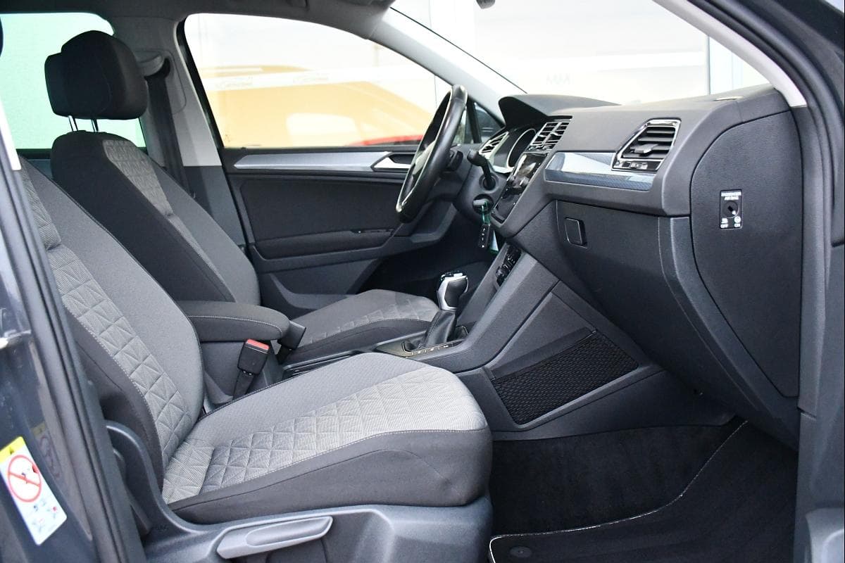 2022 Volkswagen Tiguan - 16