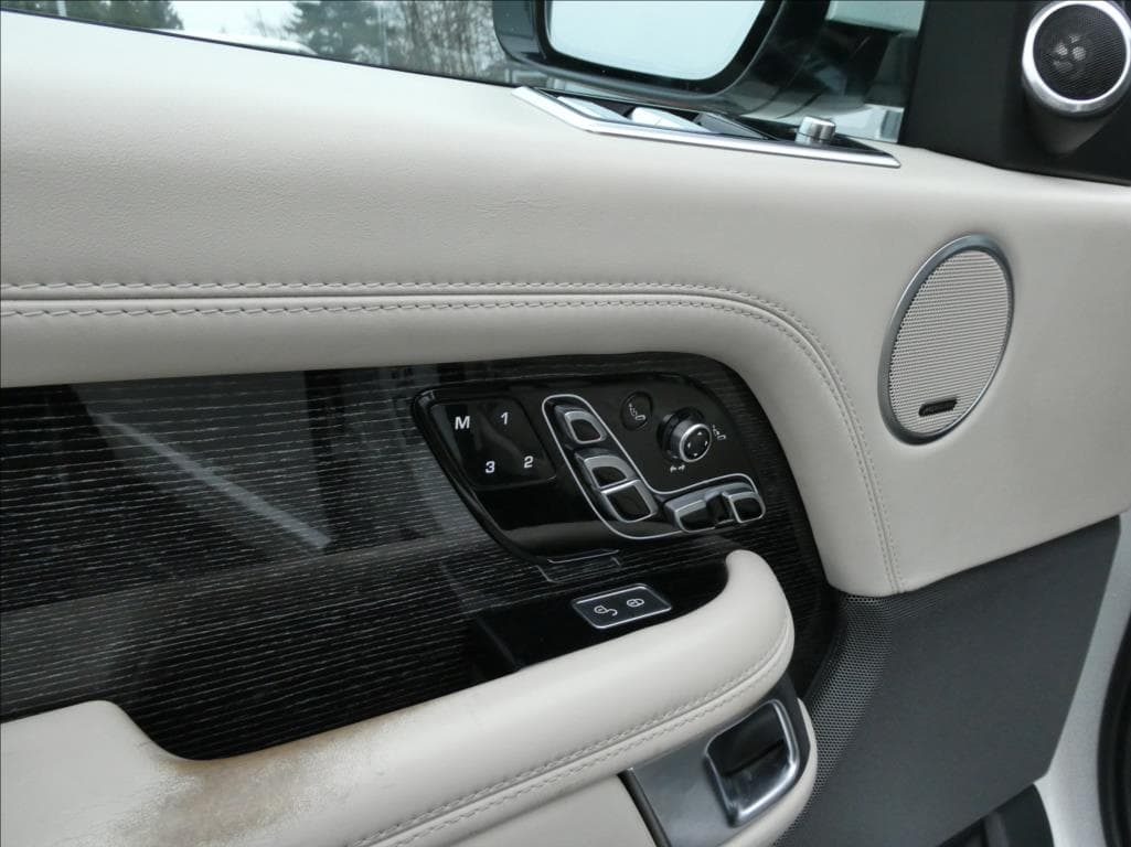 2019 Land Rover Range Rover - 14