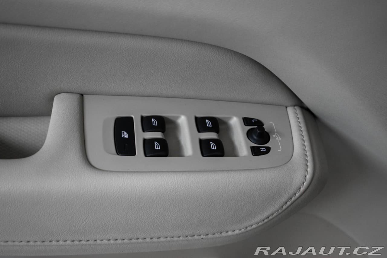 2019 Volvo Xc60 - 16