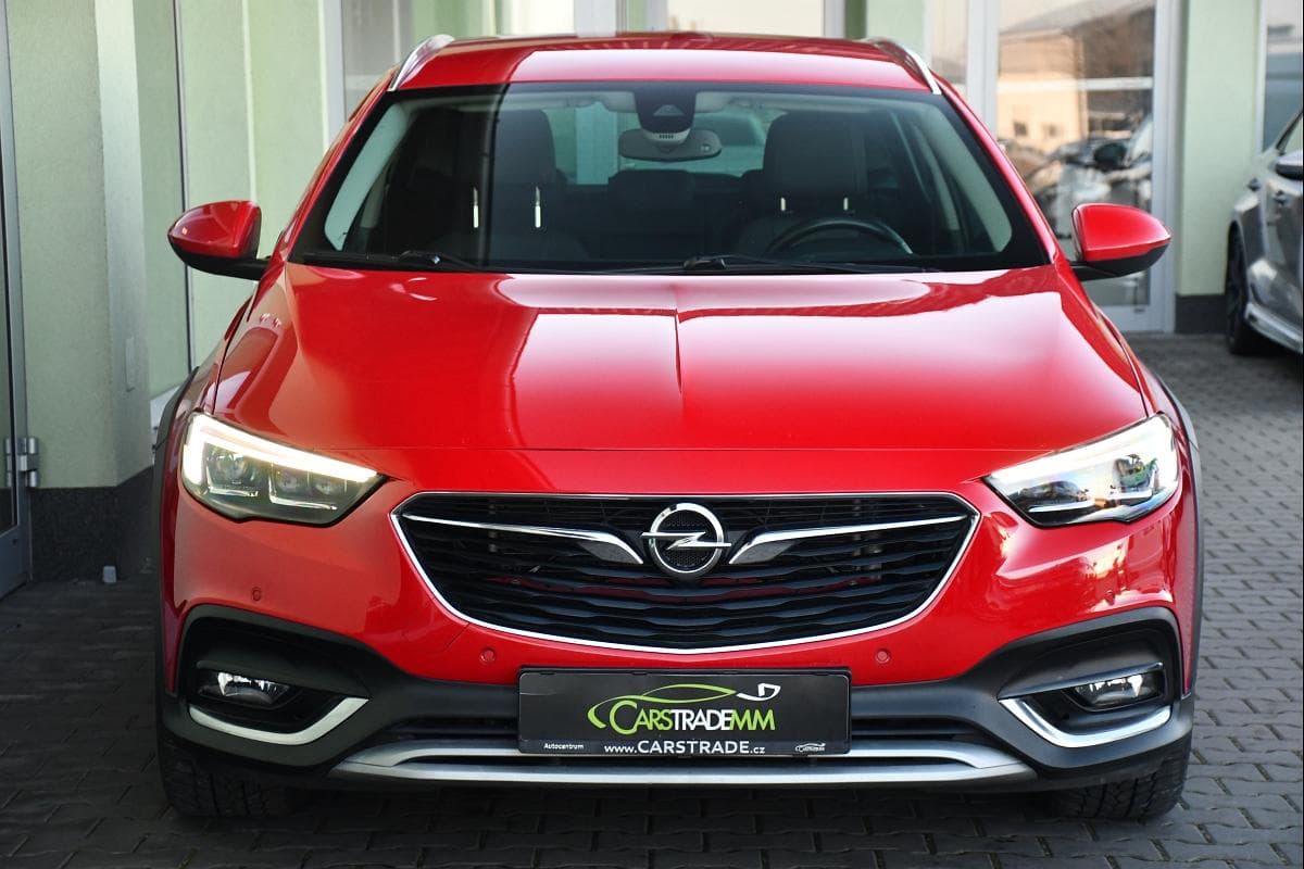 2018 Opel Insignia - 10