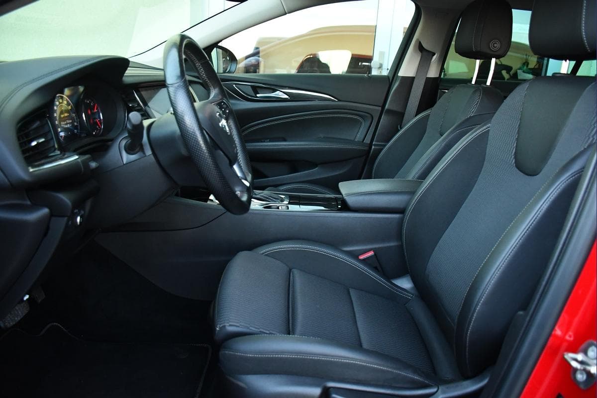 2018 Opel Insignia - 14