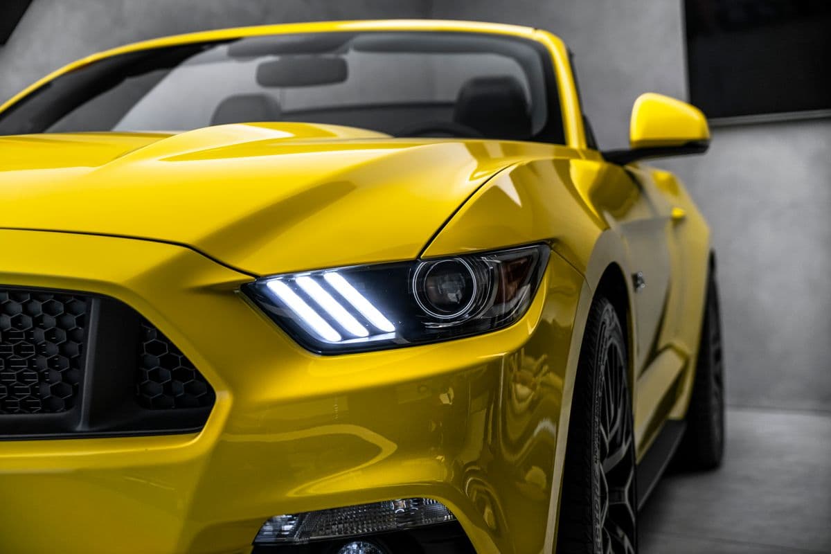 2016 Ford Mustang - 11