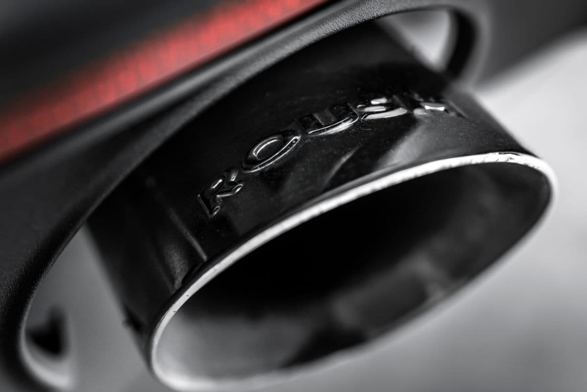 2016 Ford Mustang - 13