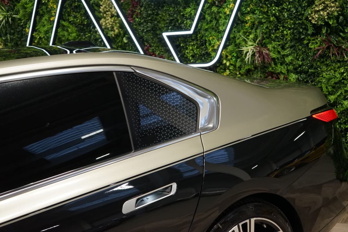 2024 BMW 7-Series - 10