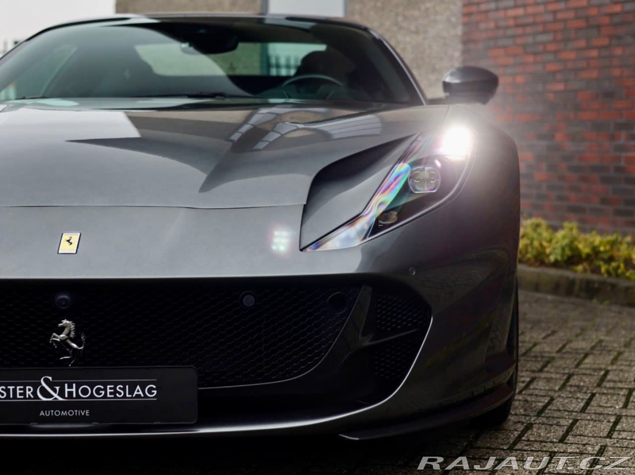 2020 Ferrari 812 - 18