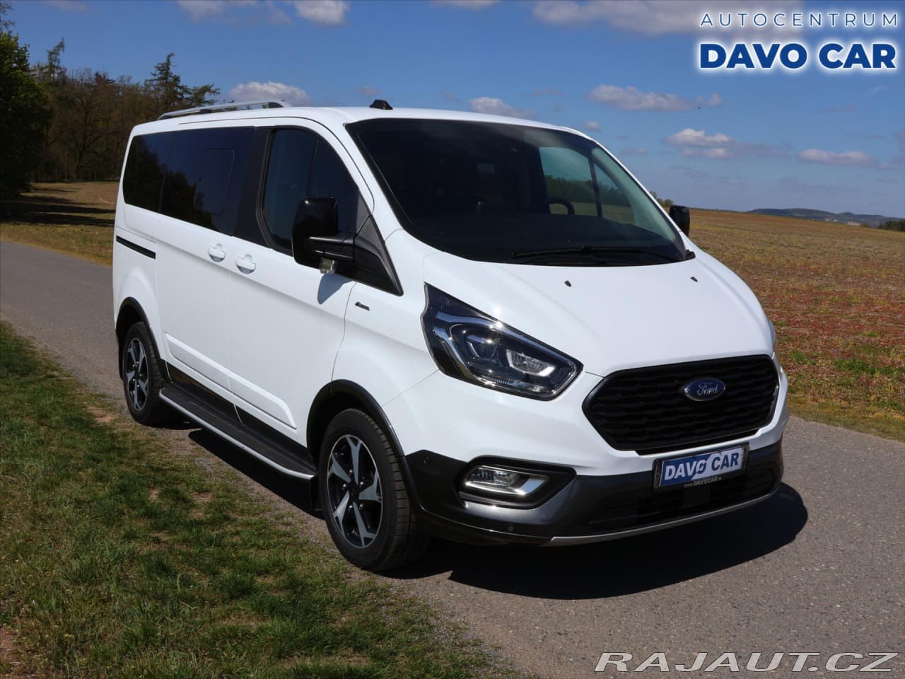2022 Ford TOURNEO