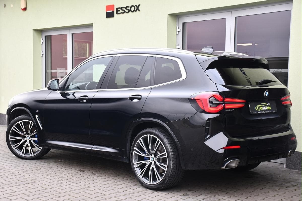 2022 BMW X3 - 4