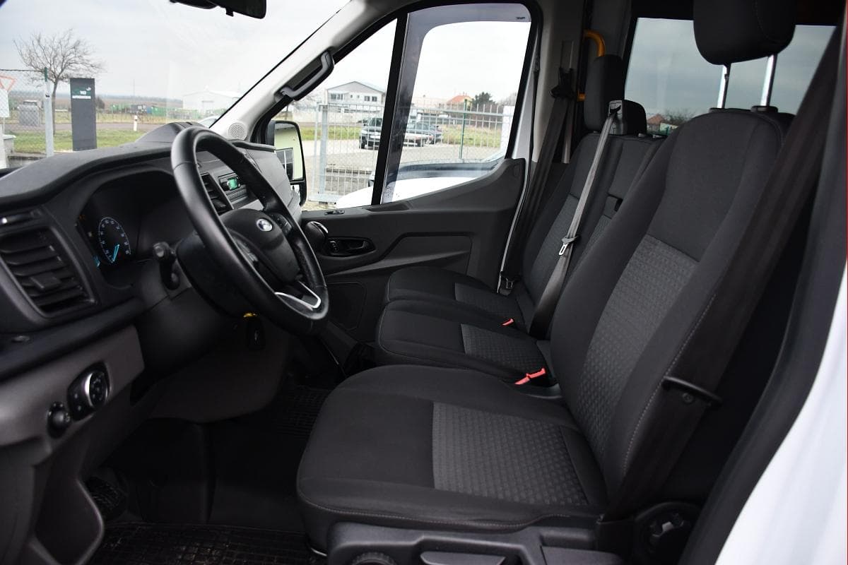 2022 Ford Transit - 9