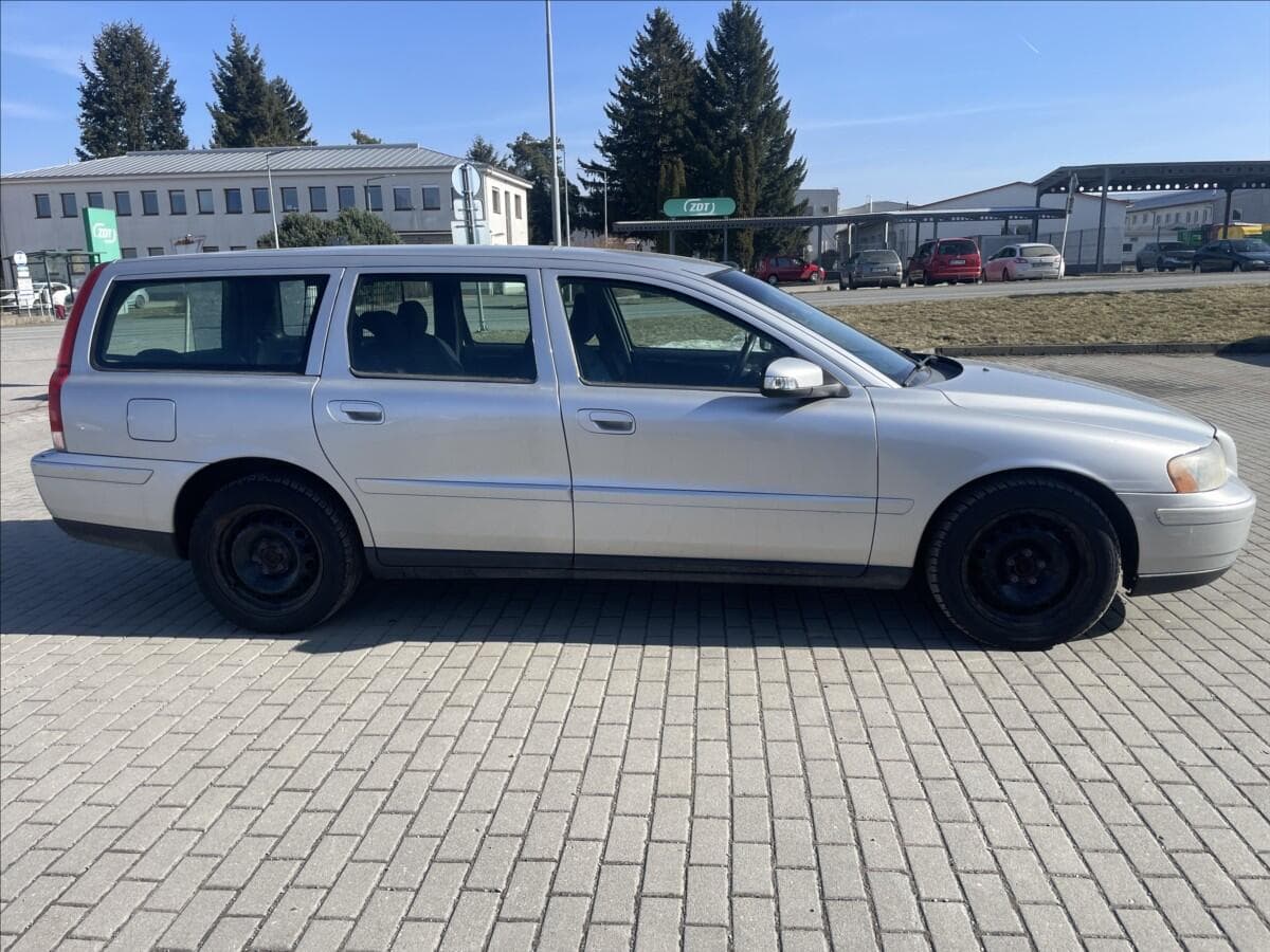 2007 Volvo V70 - 5