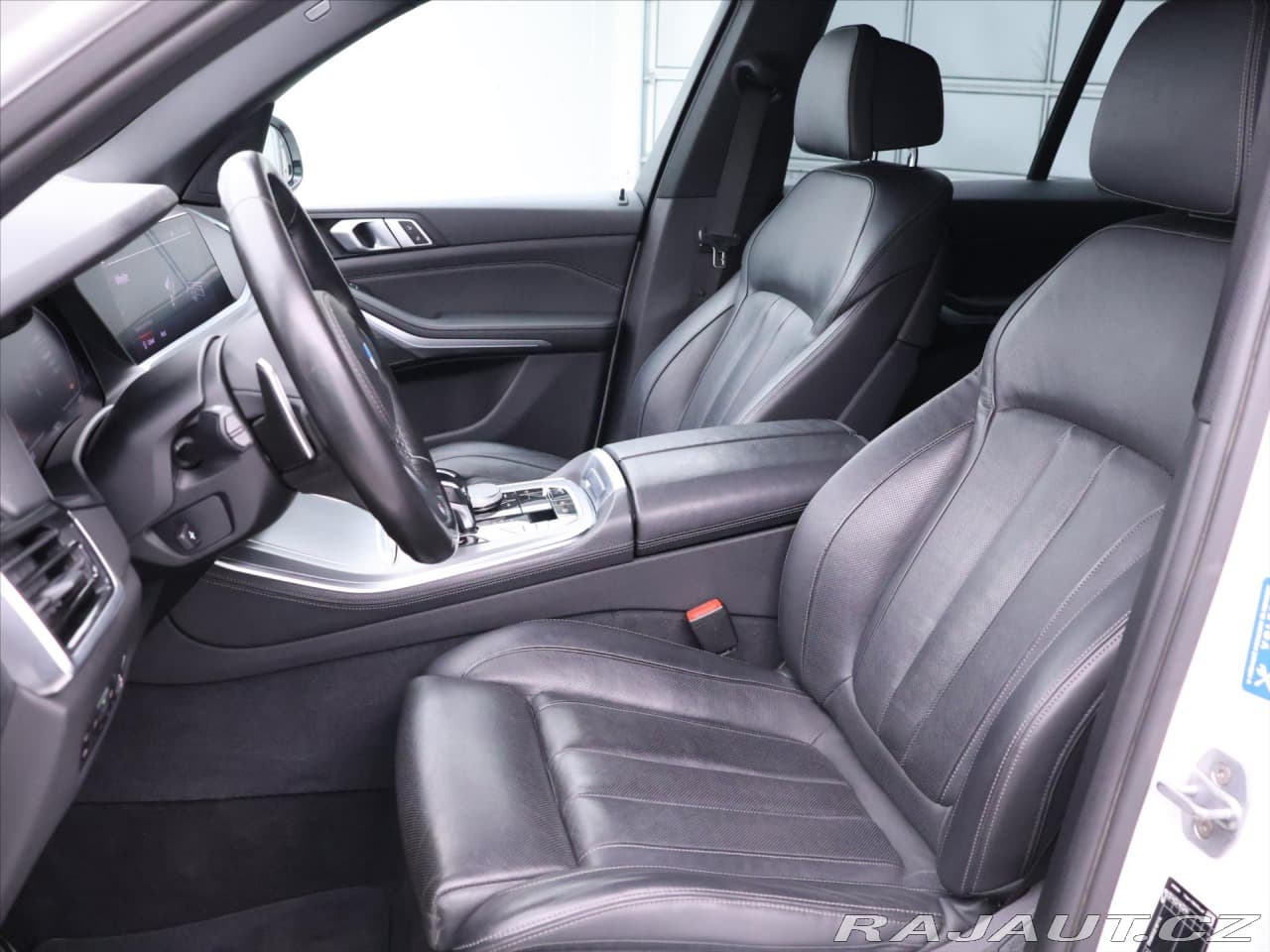 2019 BMW X5 - 13