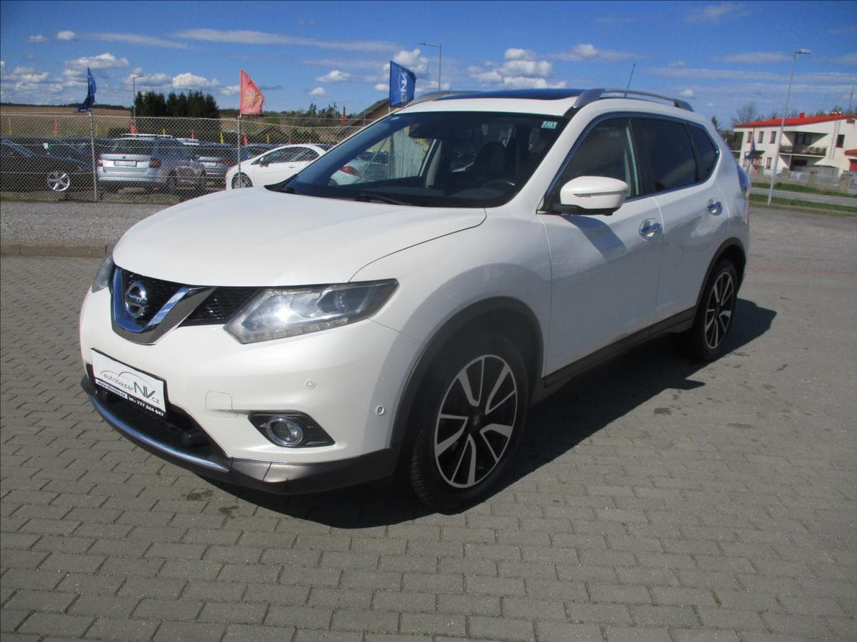 2015 Nissan X-TRAIL