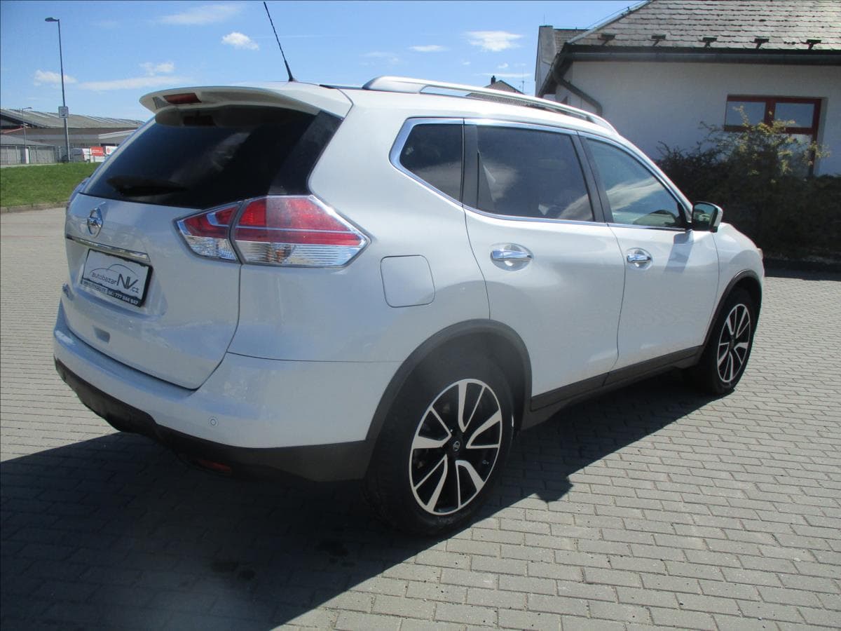 2015 Nissan X-TRAIL - 4