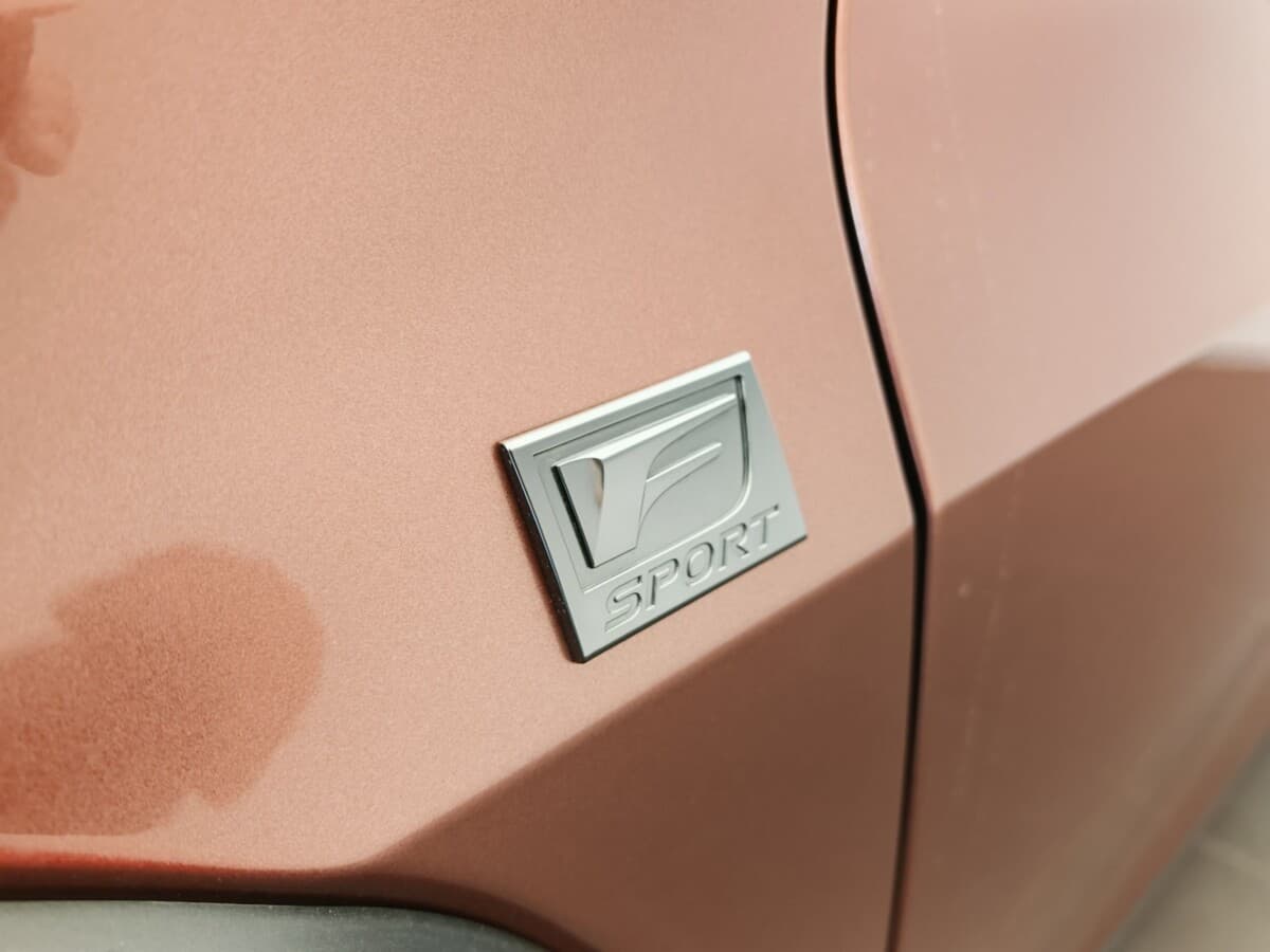 2025 Lexus Ostatní - 6