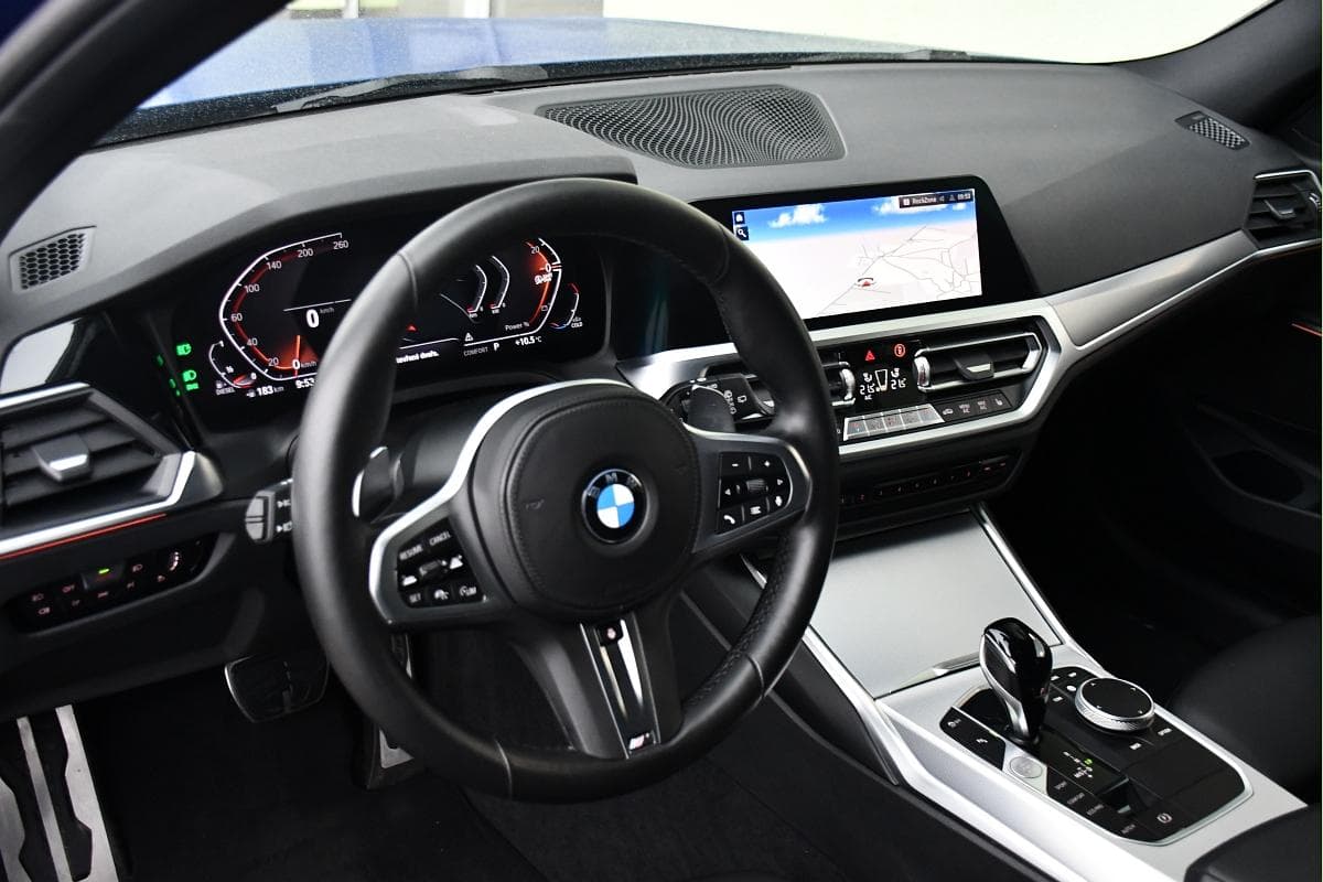 2022 BMW 3-Series - 15