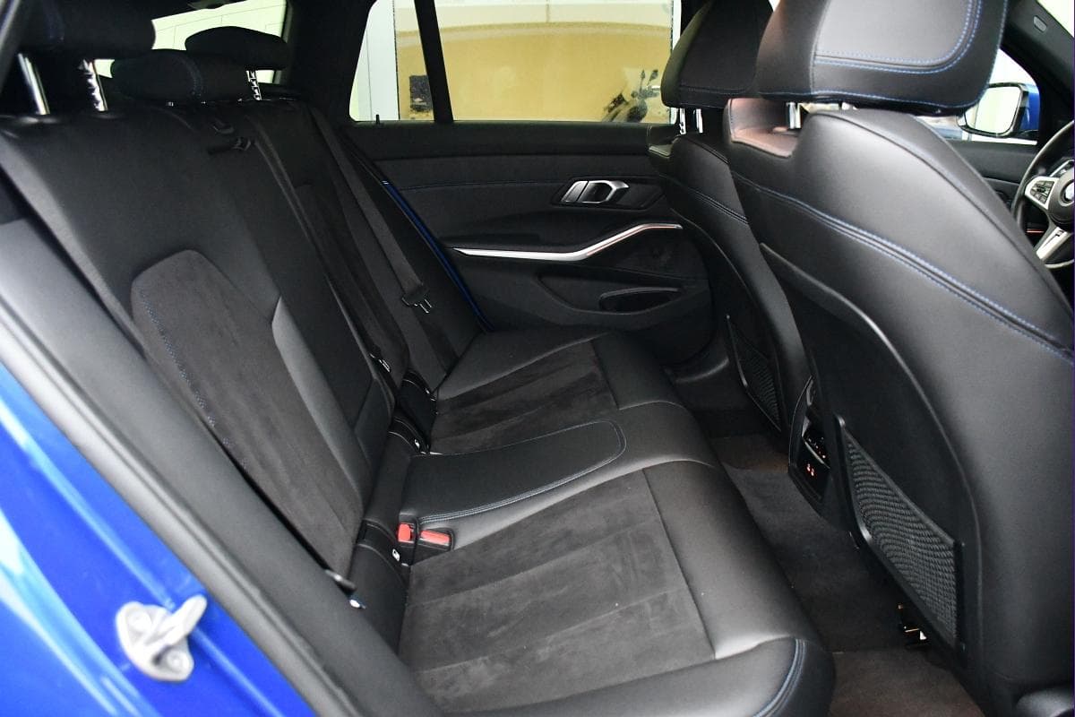 2022 BMW 3-Series - 19