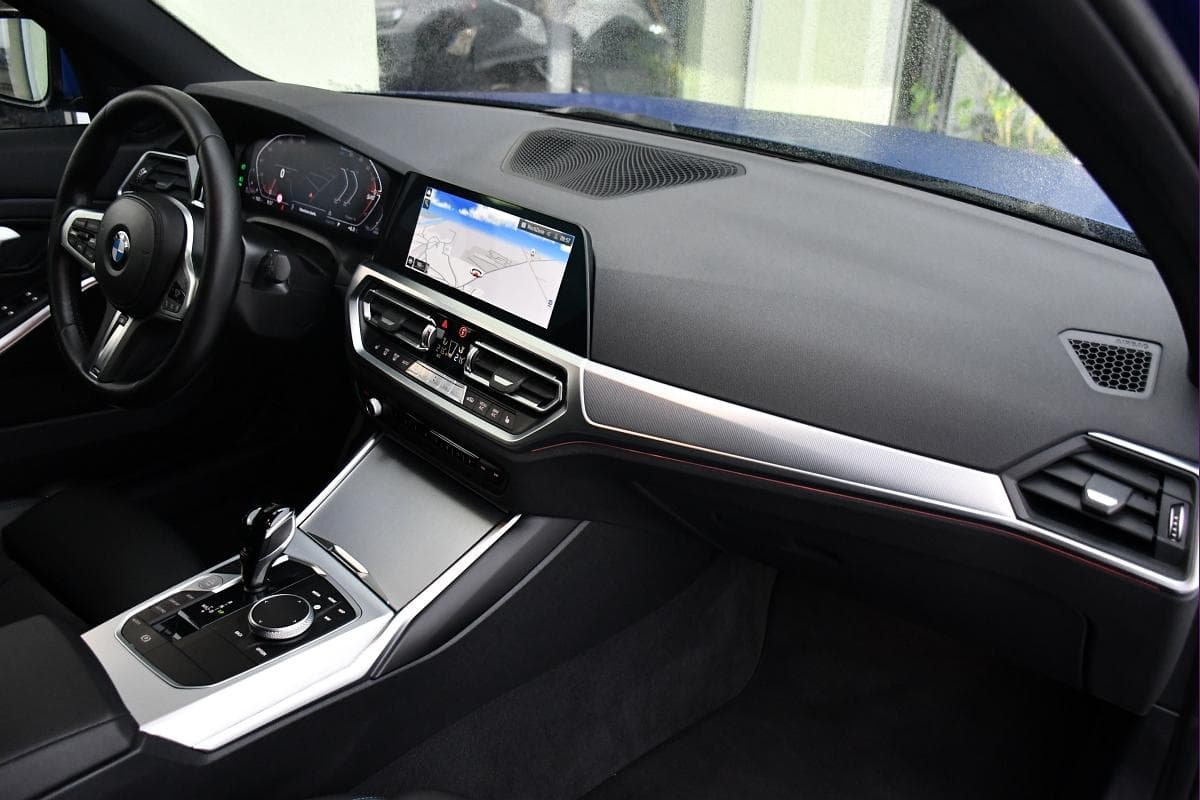 2022 BMW 3-Series - 20