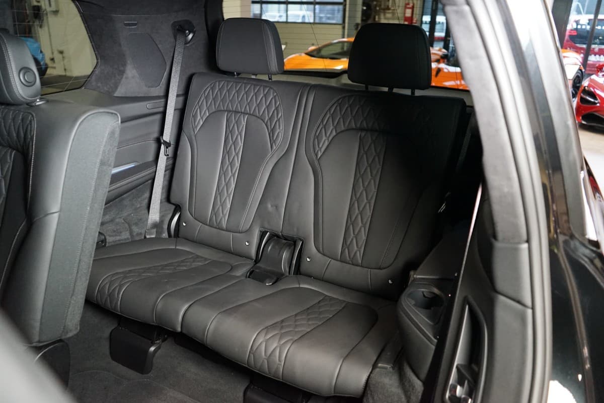 2023 BMW X7 - 13