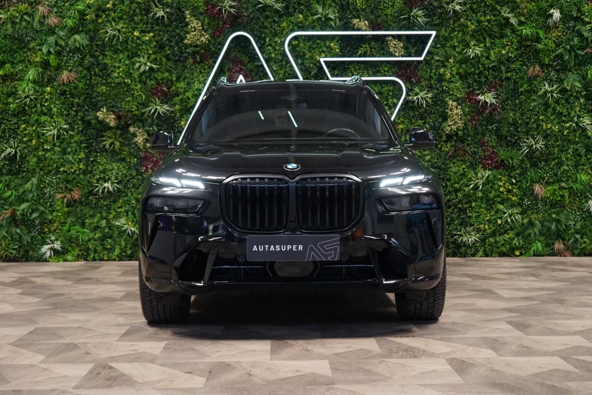 2023 BMW X7 - 2