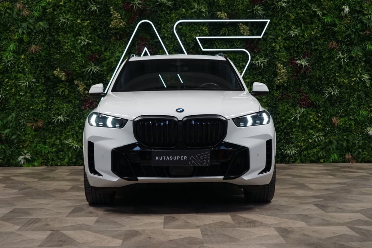 2023 BMW X5 - 2